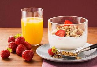 晚上喝蜂蜜會減肥嗎(每天晚上喝蜂蜜的減肥效果) 晚上喝蜂蜜會減肥嗎(每天晚上喝蜂蜜的減肥效果)